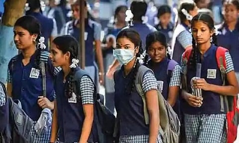 கோடை விடுமுறை நீட்டிப்பு - பள்ளி மாணவர்களுக்கு குட் நியூஸ்