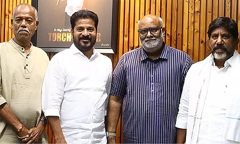 `ஜெய ஜெய ஹே தெலுங்கானா' மாநில பாடலாக அங்கீகாரம்: சின்னத்தை மாற்றி அமைப்பதில் சிக்கல்