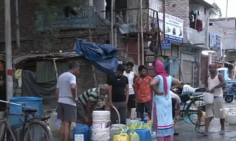 டெல்லியில் தலைவிரித்தாடும் தண்ணீர் பஞ்சம்