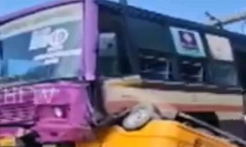 அரசு பேருந்து- ஆட்டோ நேருக்கு நேர் மோதி விபத்து