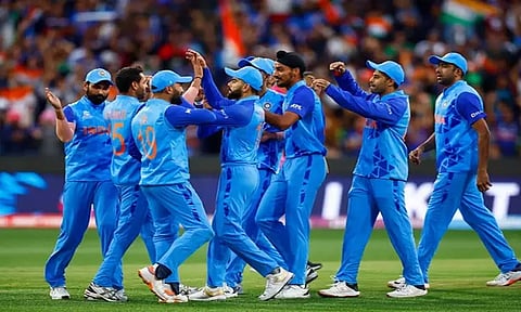 அமெரிக்காவுடன் நாளை மோதல்: `ஹாட்ரிக்' வெற்றி ஆர்வத்தில் இந்தியா