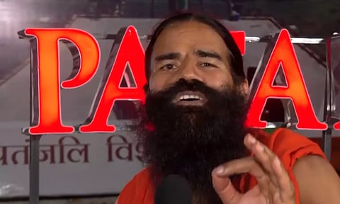 யோகா... சமூகத்தின் அனைத்து நோய்களுக்கும், பிரச்சனைகளுக்கும் தீர்வு- பாபா ராம்தேவ்