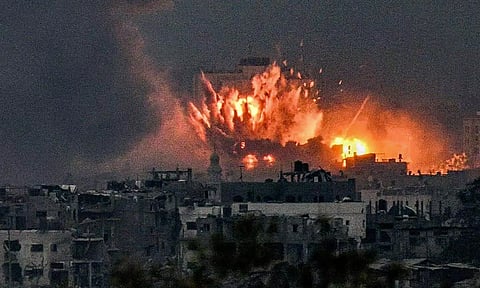 ரபா அகதிகள் முகாம் அருகே இஸ்ரேல் வான் வழி தாக்குதல்