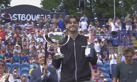 ஈஸ்ட்போர்ன் டென்னிஸ் போட்டி: 3வது முறையாக சாம்பியன் பட்டம் வென்றார் பிரிட்ஸ்