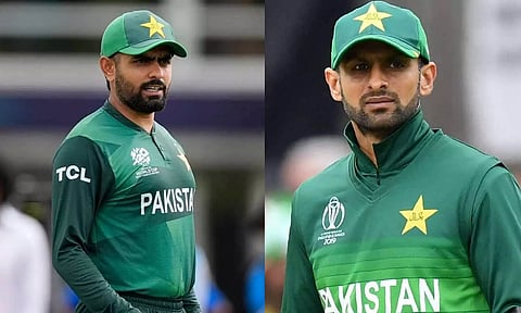 நேபாள் அணியில் கூட சேர்க்க மாட்டாங்க.. பாபர் அசாமை கடுமையாக சாடிய சோயப் மாலிக்