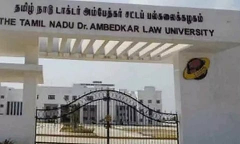 சட்டப் பள்ளி மாணவர்கள் தாக்குதலில் ஈடுபட்டால் நிரந்தர நீக்கம்- பல்கலைக்கழகம் எச்சரிக்கை