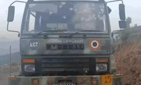 காஷ்மீர் பயங்கரவாத தாக்குதலில் உயிரிழந்த ராணுவ வீரர்கள் எண்ணிக்கை 5 ஆக உயர்வு