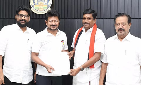 அன்னியூர் சிவாவிற்கு அமைச்சர் உதயநிதி ஸ்டாலின் வாழ்த்து