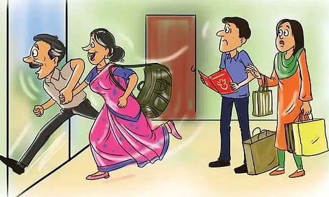 விரைவில் திருமணம்: மணமகளின் தாயாருடன் ஓட்டம் பிடித்த மணமகன் தந்தை