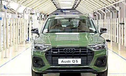 விலை ரூ. 72.30 லட்சம் தான் - ஆடி Q5 போல்ட் எடிஷன் அறிமுகம் - என்ன ஸ்பெஷல்?