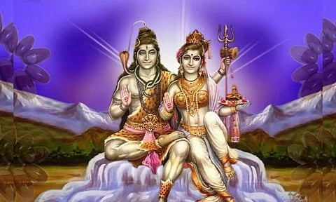 தன் இடப்பாகத்தில் உமையை ஏற்றுக்கொண்ட ஈஸ்வரன்