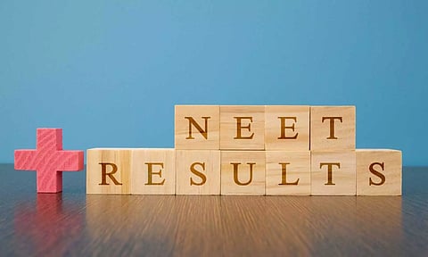 உச்ச நீதிமன்ற உத்தரவின்படி நகரங்கள், தேர்வுமையம் வாரியாக நீட் தேர்வு முடிவுகள் வெளியானது