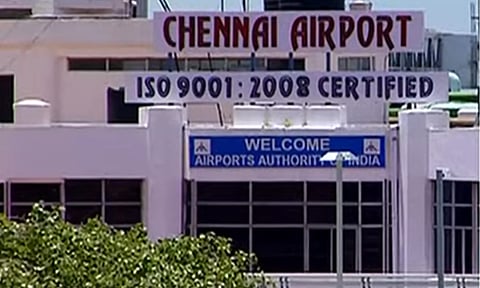 சென்னையில் 267 கிலோ தங்கம் கடத்தல்- பாஜக பிரமுகருக்கு சம்மன் அனுப்ப முடிவு