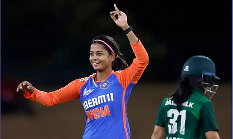 மகளிர் ஆசிய கோப்பை: காயத்தால் தொடரில் இருந்து விலகிய இந்திய வீராங்கனை