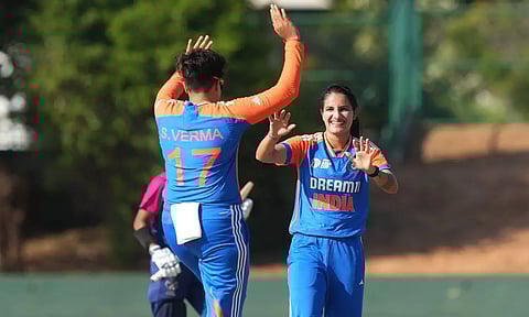 மகளிர் ஆசிய கோப்பை: யு.ஏ.இ. அணியை எளிதில் வீழ்த்தியது இந்தியா