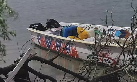 ரூ.75 லட்சம் மதிப்புள்ள பீடி இலைகள் பறிமுதல்- 2 பேர் கைது