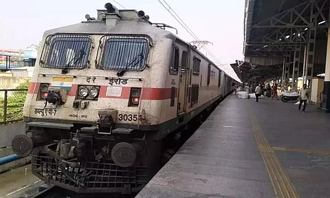 தாம்பரம் பணிமனை மேம்பாடு- ரெயில் சேவையில் அதிரடி மாற்றம்