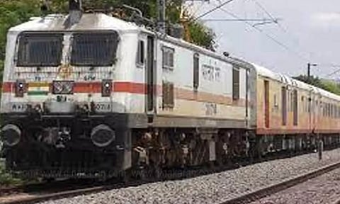 சென்னை-கொல்லம், பாலருவி எக்ஸ்பிரஸ் இன்று முதல் மின்சார ரெயிலாக இயக்கம்