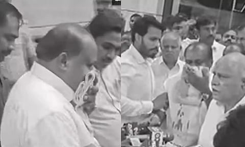 மத்திய அமைச்சர் எச்.டி.குமாரசாமிக்கு திடீர் உடல்நலக்குறைவு- மூக்கில் ரத்தம் கொட்டியதால் பரபரப்பு