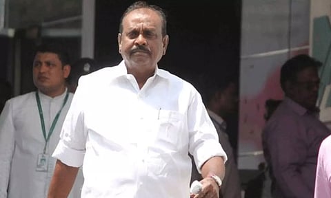 அ.தி.மு.க முன்னாள் அமைச்சர் நத்தம் விஸ்வநாதனுக்கு உடல்நலக்குறைவு - மருத்துவமனையில் அனுமதி