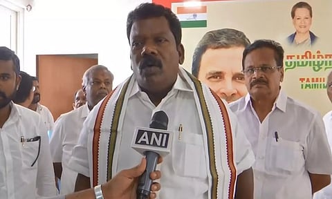 வயநாடு நிலச்சரிவு- காங்கிரஸ் எம்.எல்.ஏ.க்கள் ஒரு மாத சம்பளத்தை நிவாரணமாக வழங்க முடிவு