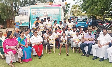 மண்டபம்-சென்னை: 604 கி.மீ. கடலில் நீந்தி சிறப்பு குழந்தைகள் கின்னஸ் சாதனை படைக்க ஆர்வம்