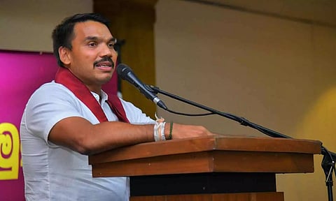 இலங்கை அதிபர் தேர்தலில் நமல் ராஜபக்சே போட்டி