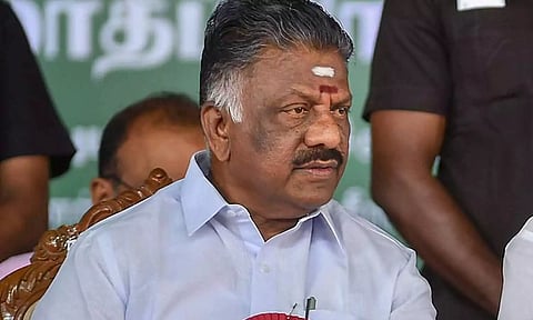 சட்டம் ஒழுங்கு சீர்குலைவால் தமிழ்நாட்டின் பொருளாதாரம் கடுமையாக பாதிக்கப்படும்- ஓ.பன்னீர்செல்வம்