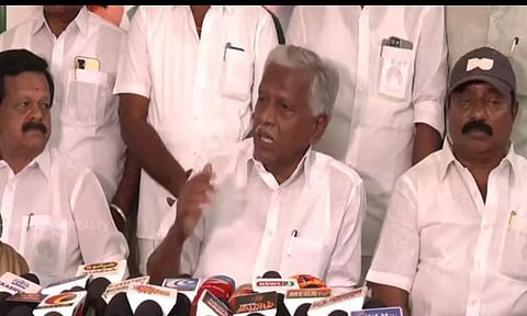 அண்ணாமலை தான்தோன்றித்தனமாக பேசுகிறார்-கே.பி.முனுசாமி