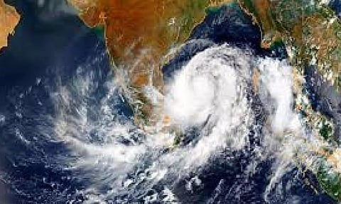 வங்கக்கடலில் நாளை குறைந்த காற்றழுத்த தாழ்வு பகுதி உருவாகிறது