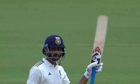 துலிப் கோப்பை: ஷ்ரேயாஸ் அணியை 164 ரன்னில் சுருட்டிய ருதுராஜ் அணி