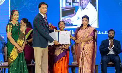 மீனாட்சி உயர் கல்வி மற்றும் ஆராய்ச்சி நிறுவனத்தின் 3வது வேந்தர் பதவி ஏற்பு விழா