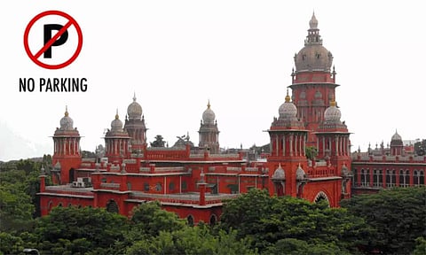 வீடுகள் முன்பு நோ பார்க்கிங் போர்டு வைக்க தடை