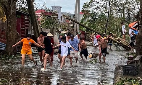 வியட்நாமை புரட்டி எடுத்த யாகி சூறாவளி: பலி எண்ணிக்கை 127 ஆக உயர்வு