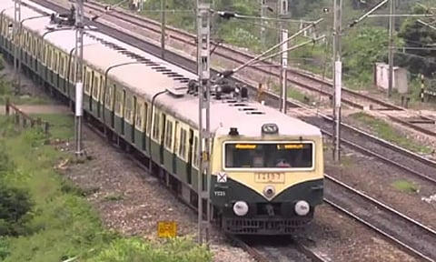 பராமரிப்பு பணி காரணமாக சென்ட்ரல்-திருத்தணி மின்சார ரெயில் இன்று பகுதி நேர ரத்து