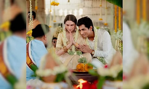 சித்தார்த்-அதிதி ராவ் ஹைதாரி திருமணம்: பிரபலங்கள் வாழ்த்து