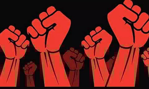 சிறுவன் மரணத்தில் சந்தேகம் இருப்பதாக கூறி போலீசார் உடலை எடுக்க எதிர்ப்பு தெரிவித்து உறவினர்கள் போராட்டம்