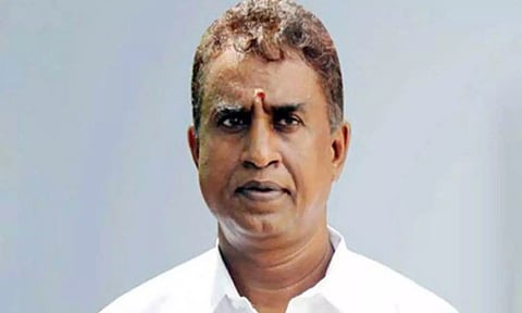 முன்னாள் அமைச்சர் எஸ்.பி.வேலுமணி வீட்டில் சோதனை நடத்த லஞ்ச ஒழிப்பு போலீஸ் ஆலோசனை