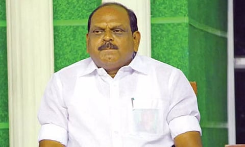 அ.தி.மு.க. முன்னாள் அமைச்சர் வைத்திலிங்கம் மீது சொத்து குவிப்பு வழக்குப்பதிவு