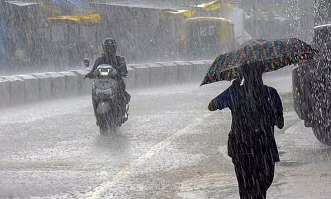 இன்று கனமழைக்கு வாய்ப்புள்ள 13 மாவட்டங்கள்