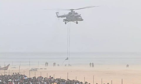 விமான சாகச நிகழ்ச்சி: ரஃபேல் முதல் சுகோய் வரை.. பார்வையாளர்களை பிரமிக்க வைக்கும் விமானங்கள்.. முழு லிஸ்ட்