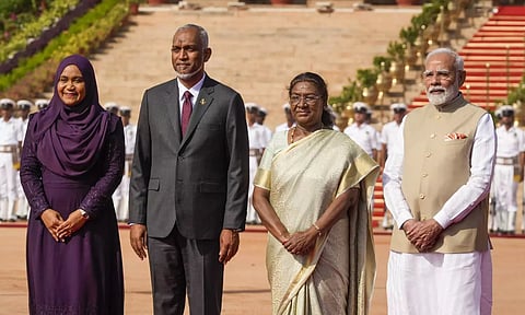 ஜனாதிபதி மாளிகையில் பிரதமர் மோடியுடன் மாலத்தீவு அதிபர் சந்திப்பு