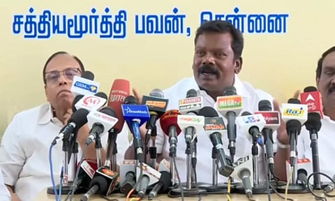 விமானப்படை சாகசத்தின்போது 5 பேர் உயிரிழப்பு- காங்கிரஸ் நிதியுதவி அறிவிப்பு