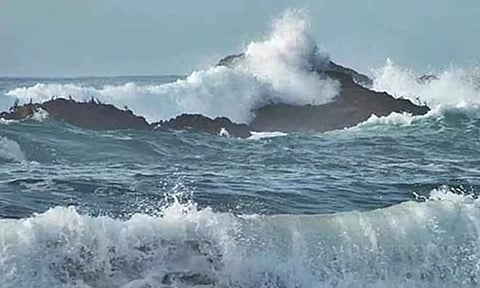 நெல்லை, தூத்துக்குடி மாவட்டங்களில் கடல் சீற்றம் அதிகமாக இருக்கும்: கலெக்டர் எச்சரிக்கை