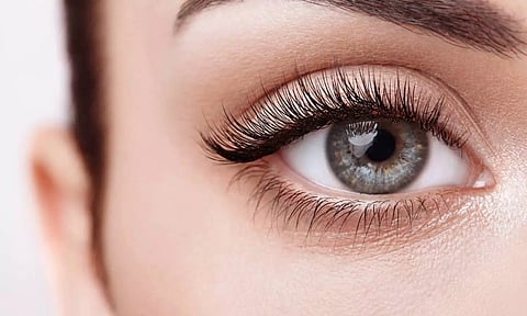 அடர்த்தியான கண் இமைகள் வேணுமா.....? சில டிப்ஸ் உங்களுக்காக