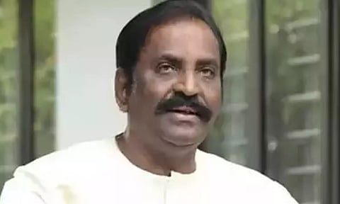 "இருதயக் கூடு எரிகிறது.. எவ்வளவுதான் பொறுமை காப்பது?"- வைரமுத்து ஆவேசம்