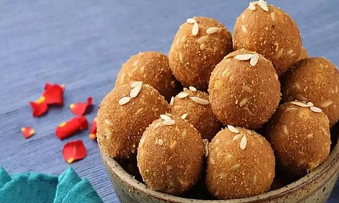 ஆரோக்கியம் நிறைந்த அவல் லட்டு