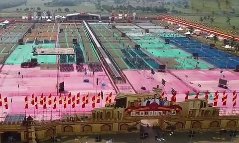 த.வெ.க மாநாடு: தேசிய நெடுஞ்சாலையில் "ஜீரோ டிராபிக்" முறை- காவல்துறை திட்டம்