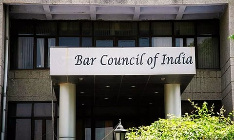 டெல்லியில் 107 போலி வக்கீல்கள் நீக்கம்- பார் கவுன்சில் தகவல்