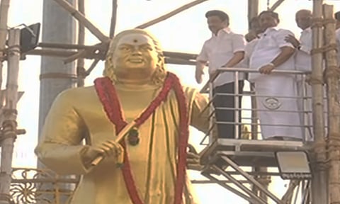 மதுரையில் முதல்வர் மு.க. ஸ்டாலின்.. முத்துராமலிங்க தேவர் சிலைக்கு மரியாதை